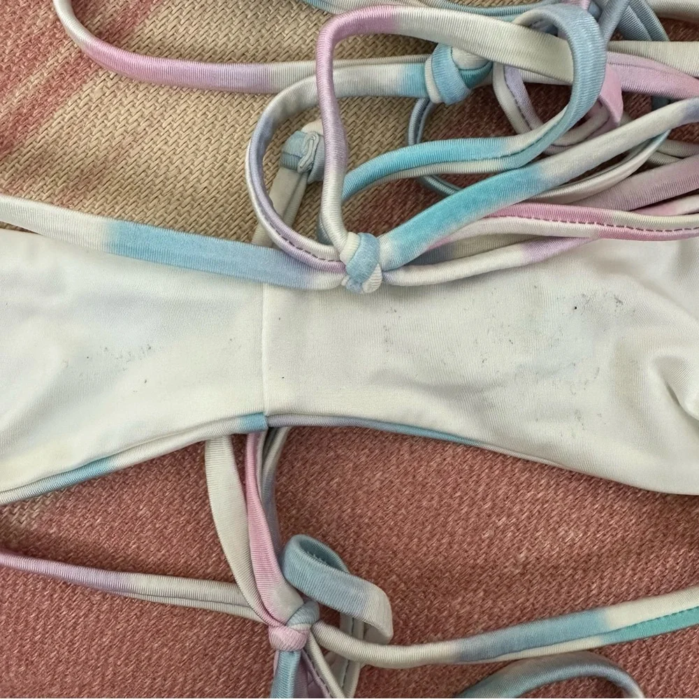 Frankie’s Bikinis x Alo Yoga Bikini